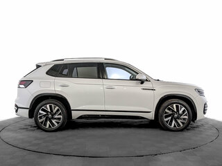 2023 Volkswagen Tayron X I Рестайлинг, белый, 4040000 рублей, вид 4