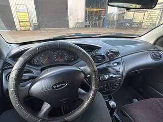 2004 Ford Focus I Рестайлинг, серебристый, 168000 рублей, вид 2