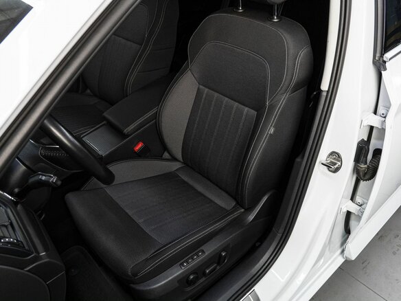 2021 Skoda Superb III Рестайлинг, белый, 2865000 рублей - вид 11