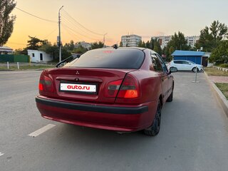2001 Mitsubishi Carisma I Рестайлинг, красный, 165000 рублей, вид 3
