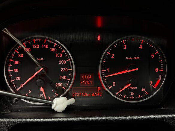 2013 BMW X1 20i I (E84) Рестайлинг, коричневый, 1300000 рублей - вид 13
