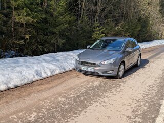 2015 Ford Focus III Рестайлинг, коричневый, 890000 рублей, вид 1