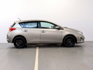 2013 Toyota Auris II, бежевый, 849000 рублей, вид 4