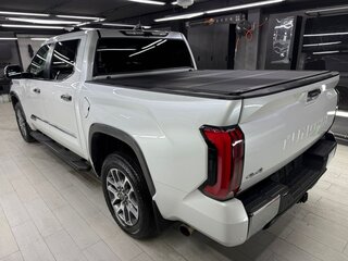 2024 Toyota Tundra CrewMax III, белый, 8500000 рублей, вид 3