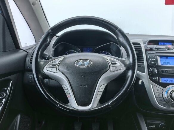 2010 Hyundai ix20 6-speed I, синий, 550000 рублей - вид 12