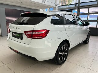 2018 Lada (ВАЗ) Vesta SW I, белый, 949000 рублей, вид 4