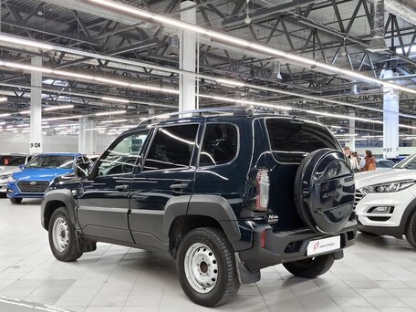 2022 Lada (ВАЗ) Niva Travel I, зелёный, 850000 рублей, вид 4