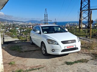 2009 Kia Ceed I, белый, 695000 рублей, вид 2