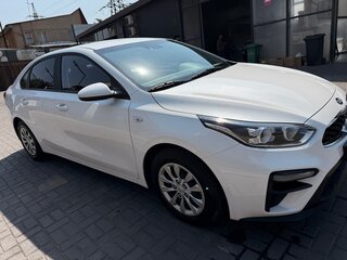 2021 Kia K3 II, белый, 1290000 рублей, вид 2