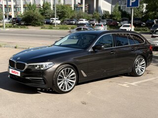 2019 BMW 5 серии 518d VII (G30/G31/G38), серый, 2500000 рублей, вид 1