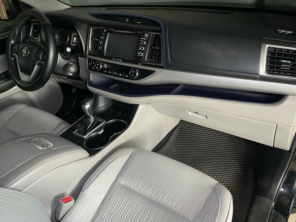 2017 Toyota Highlander III (XU50) Рестайлинг, чёрный - вид 12