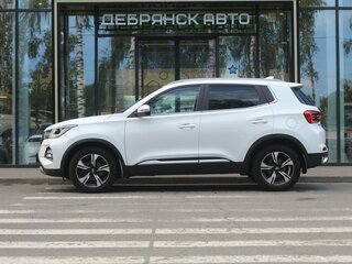 2024 Chery Tiggo 4 Pro I Рестайлинг, белый, 1630000 рублей, вид 2