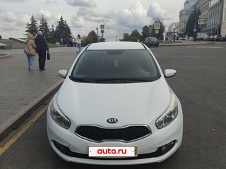 2012 Kia Ceed II, белый, 850000 рублей, вид 2