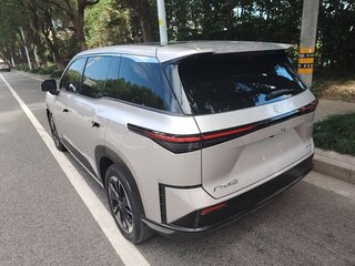 2025 Toyota bZ3X 58.3 kWh, серый, 2600600 рублей, вид 4