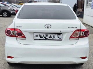 2012 Toyota Corolla X (E140, E150) Рестайлинг, белый, 870000 рублей, вид 4