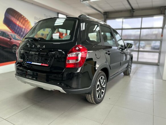 2026 Lada (ВАЗ) Granta Cross I Рестайлинг, чёрный, 1196000 рублей - вид 2