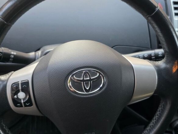2008 Toyota Yaris Multimode II, красный, 510000 рублей - вид 12