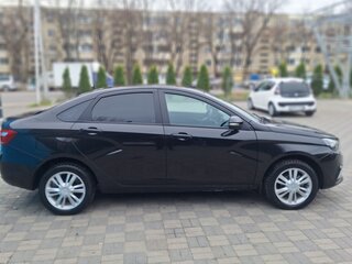2018 Lada (ВАЗ) Vesta I, чёрный, 900000 рублей, вид 3