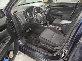 2021 Mitsubishi Outlander III Рестайлинг 3, синий, 2790000 рублей, вид 5