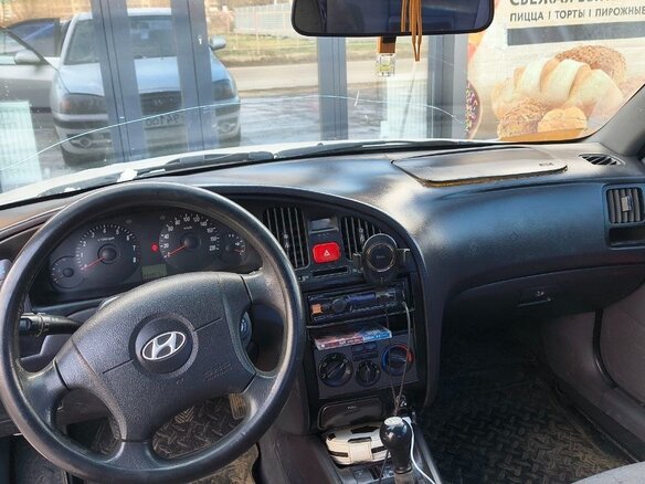 2004 Hyundai Elantra III (XD2) Рестайлинг, серебристый, 380000 рублей - вид 5