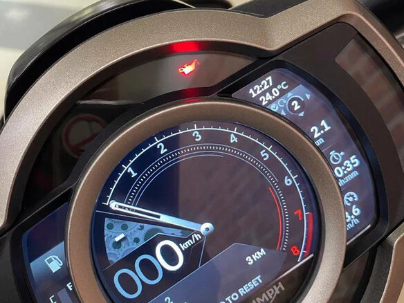 2026 Triumph Rocket 3, чёрный, 3800000 рублей - вид 10