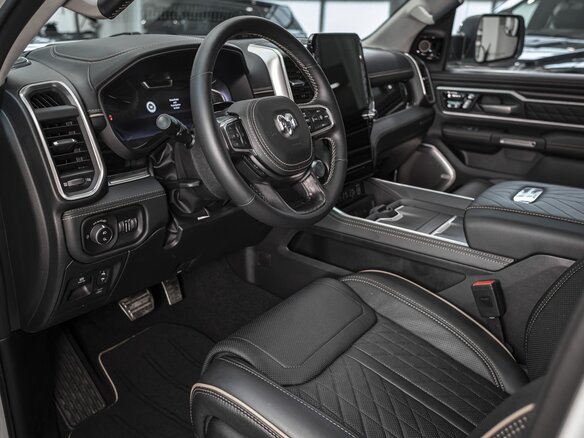 2026 Ram 1500 Crew Cab V Рестайлинг, белый, 10814927 рублей - вид 15