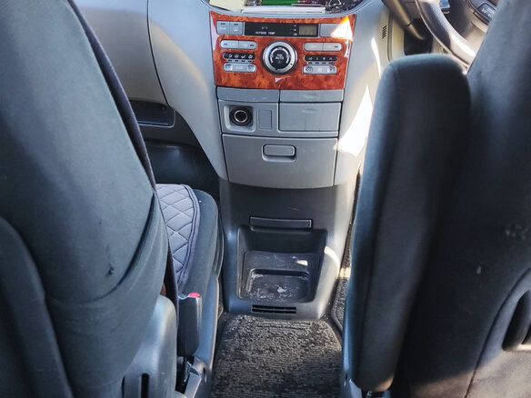 2006 Toyota Voxy I (R60), чёрный, 998000 рублей - вид 9