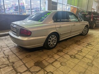 2009 Hyundai Sonata ТагАЗ IV (EF) Рестайлинг, серебристый, 450000 рублей, вид 5