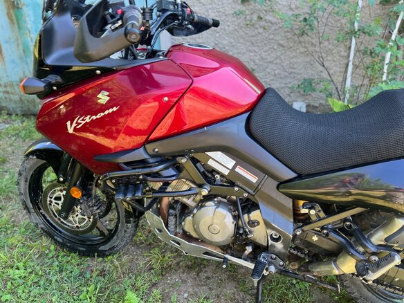 2006 Suzuki V-Strom 1000, красный, 500000 рублей - вид 5