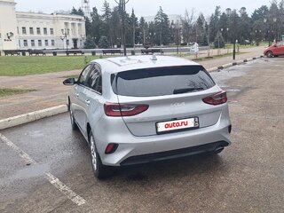 2022 Kia Ceed III Рестайлинг, серебристый, 2200000 рублей, вид 5