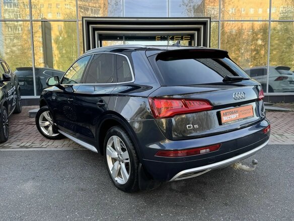2018 Audi Q5 II (FY), синий, 2275000 рублей - вид 8