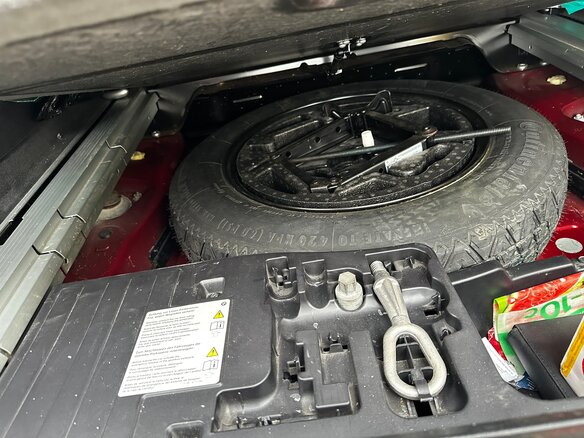 2008 BMW X6 50i 6-speed I (E71), красный, 1355000 рублей - вид 27