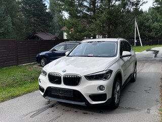 2015 BMW X1 20d xDrive II (F48), белый, 2300000 рублей, вид 3