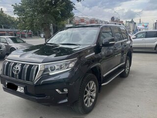 2018 Toyota Land Cruiser Prado 150 Series Рестайлинг 2, чёрный, 5330000 рублей, вид 3