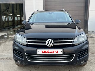 2013 Volkswagen Touareg II, чёрный, 2450000 рублей, вид 4