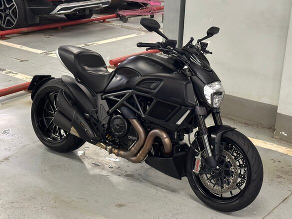 2015 Ducati Diavel, чёрный - вид 3