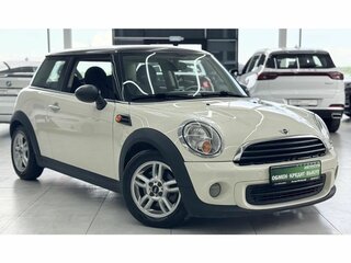 2011 Mini Hatch One II (R56) Рестайлинг, бежевый, 789000 рублей, вид 3