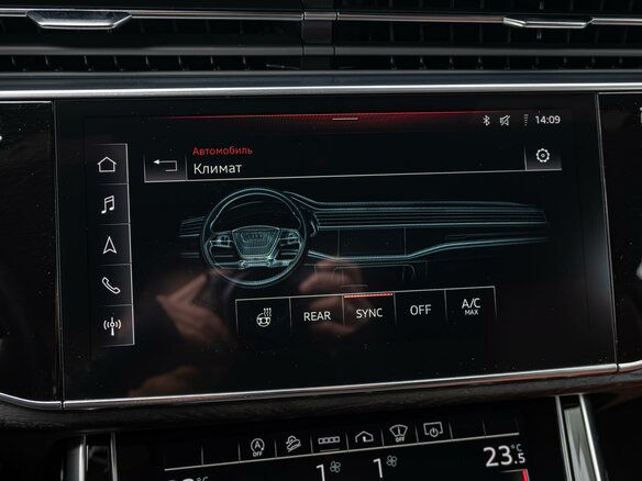 2021 Audi Q8 55 TFSI I (4M), белый, 7505000 рублей - вид 15