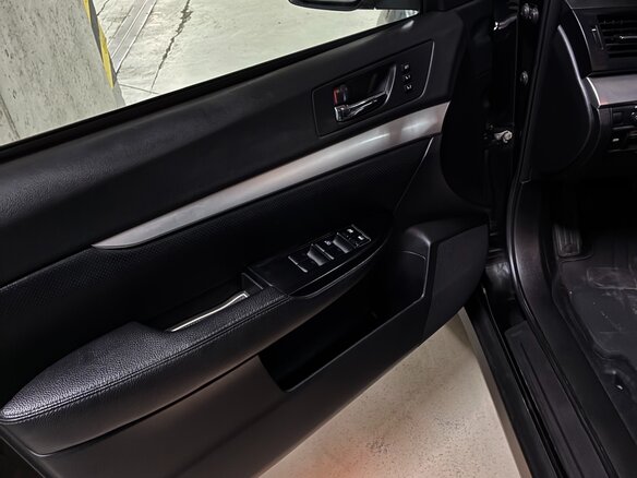 2011 Subaru Outback IV, чёрный, 600000 рублей - вид 11