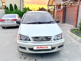 1997 Toyota Ipsum I (M10), серый, 380000 рублей, вид 2