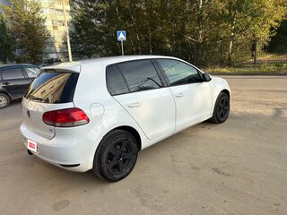 2010 Volkswagen Golf VI, белый, 690000 рублей, вид 5