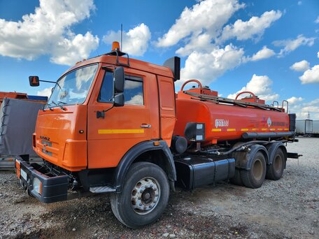 2011 КамАЗ 65115, оранжевый, 1850000 рублей, вид 2