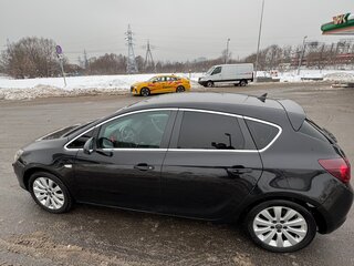 2010 Opel Astra J, чёрный, 500000 рублей, вид 2