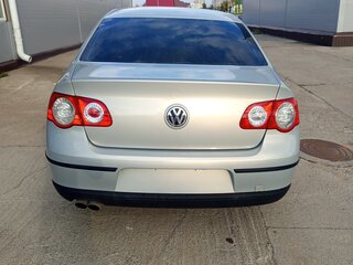 2009 Volkswagen Passat B6, серый, 500000 рублей, вид 3