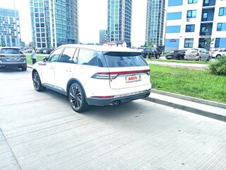 2020 Lincoln Aviator II, белый, 2785000 рублей, вид 4