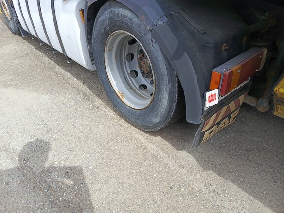2007 DAF XF 105, жёлтый, 4000000 рублей - вид 15