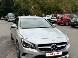 2018 Mercedes-Benz CLA 200 I (C117, X117) Рестайлинг, серебристый, 2300000 рублей, вид 3