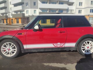 2002 Mini Hatch Cooper I (R50), красный, 955000 рублей, вид 3