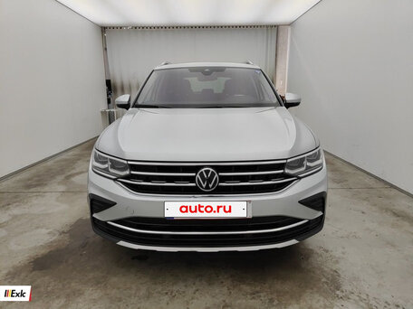2022 Volkswagen Tiguan II Рестайлинг, серебристый, 2490000 рублей, вид 2