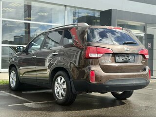 2014 Kia Sorento II Рестайлинг, коричневый, 1250000 рублей, вид 4